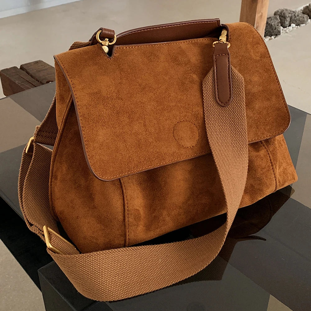Stylish Adjustable Strap Crossbody Purse for Everyday Use