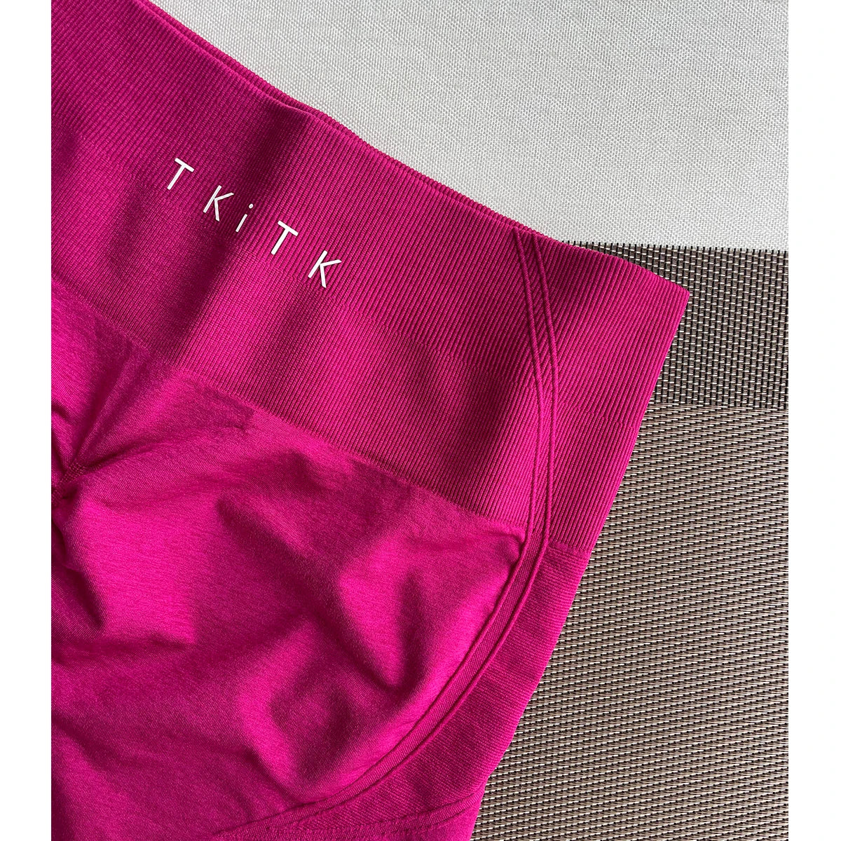 Women Seamless Gym Shorts Leggings For Yoga And Workout